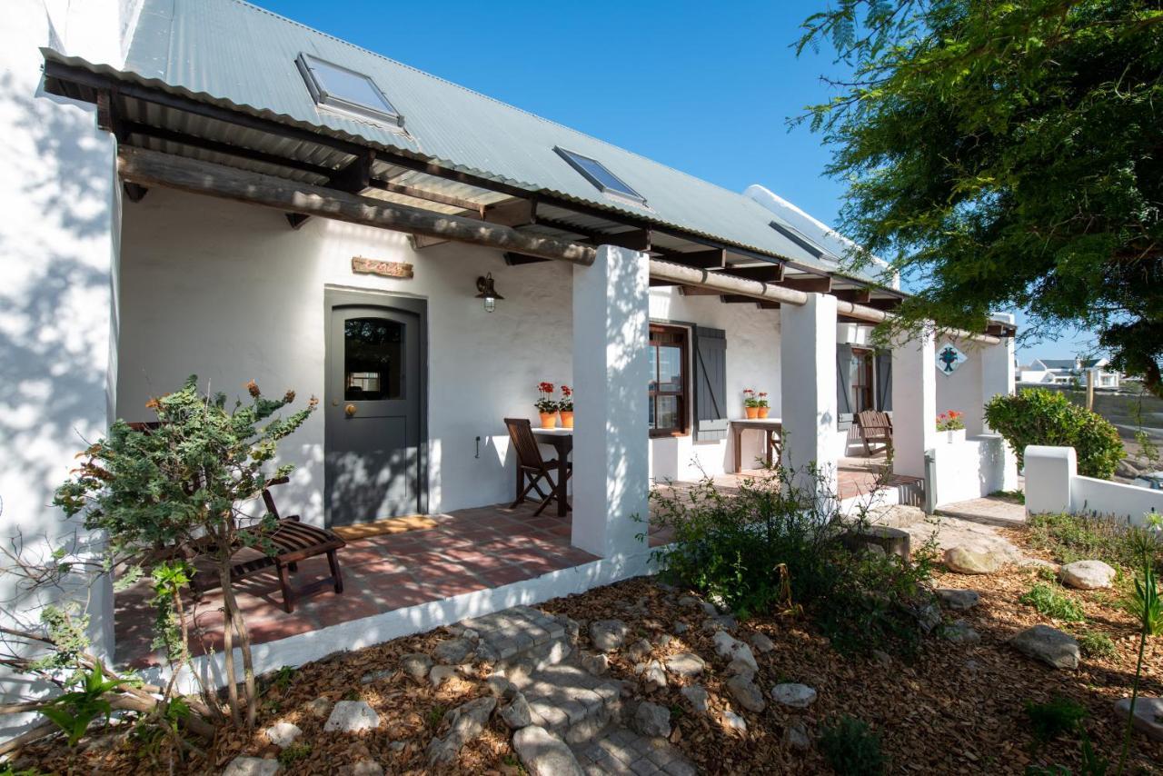 Gonana Studios & Villa Патерностер Екстериор снимка