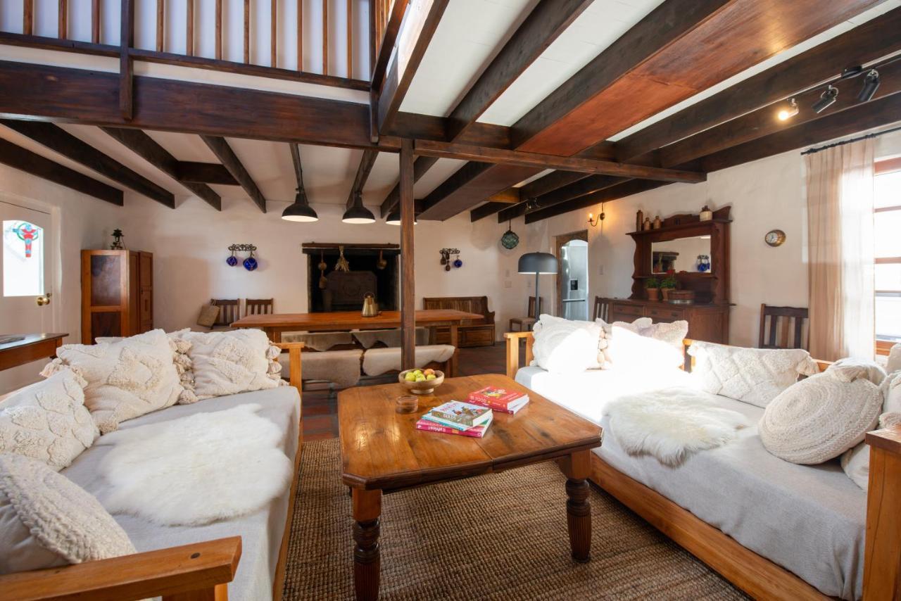 Gonana Studios & Villa Патерностер Екстериор снимка