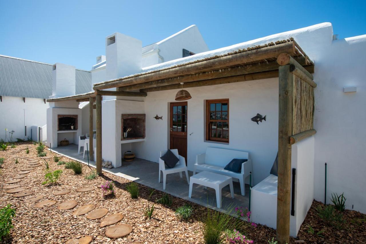 Gonana Studios & Villa Патерностер Екстериор снимка